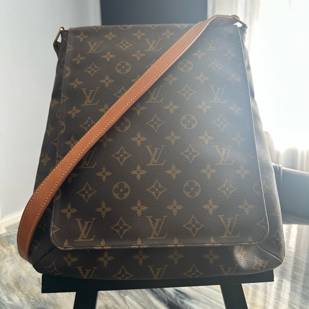 Louis Vuitton Musette Salsa